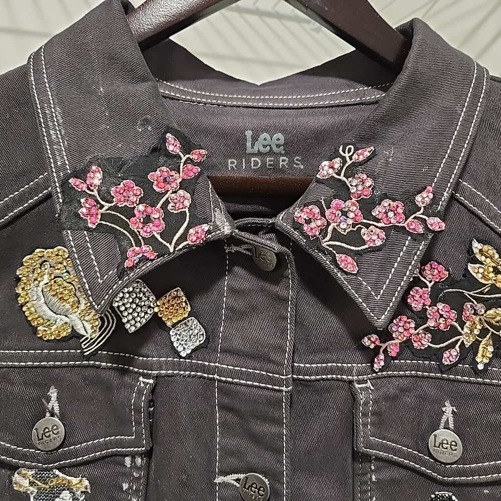 Embroidered Black Denim Vest - Picture 9 of 10